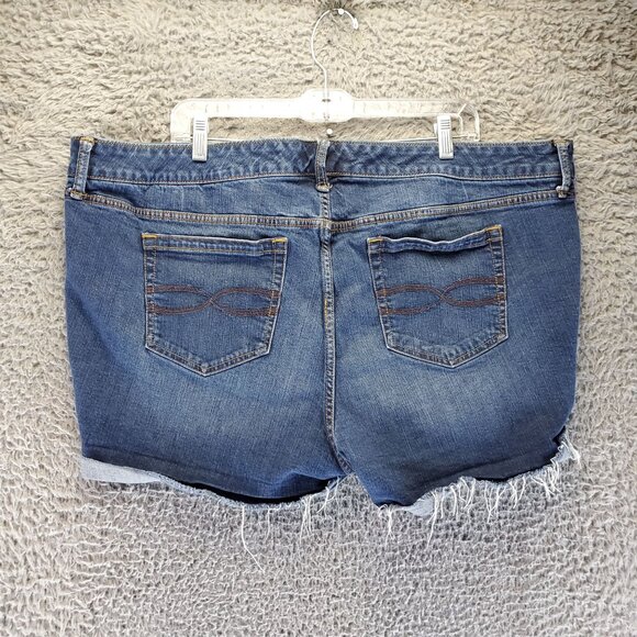 Torrid Shorts Womens 22 Blue Distressed Frayed Hem Denim Casual Stretch Jorts - Picture 10 of 11